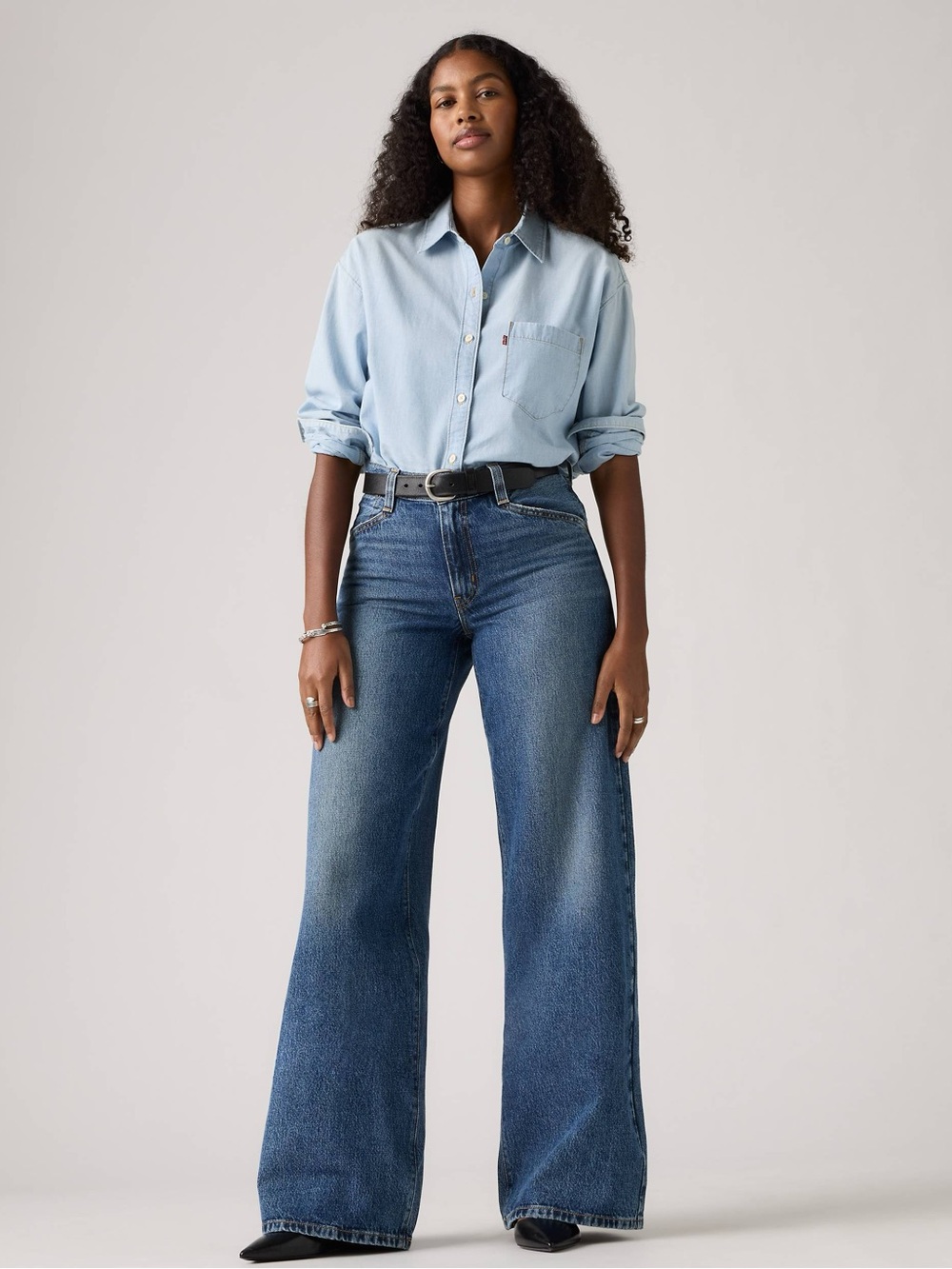 Levi’s Sz 30 94 Baggy Wide Leg Women's Jeans